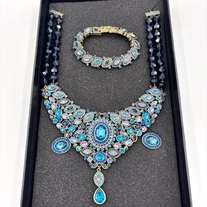 Heidi Daus - Worth Waiting For -  Bracelet, Necklace & Earrings Parure JP445
